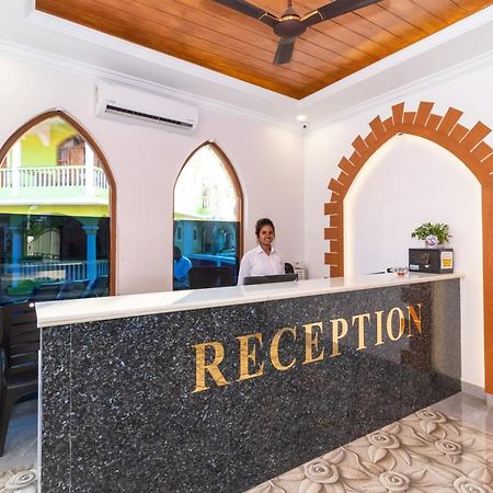 Larios Beach Holidays Resort Baga Exterior foto